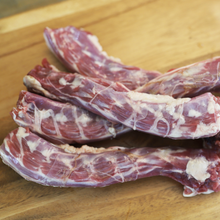 Load image into Gallery viewer, Oma's pride whole duck necks 6pk
