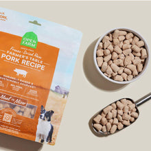 Load image into Gallery viewer, Open Farm Farmer&#39;s Table Pork Freeze Dried Raw Morsels