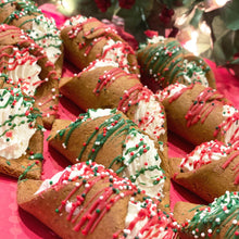 Load image into Gallery viewer, Christmas Cannoli