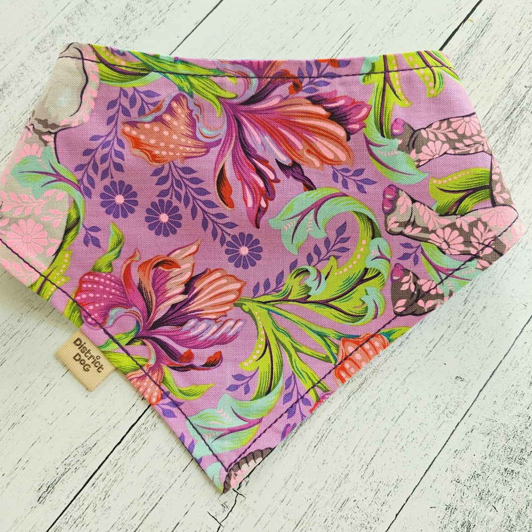 Hibiscus Snap-on Bandana