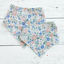 Load image into Gallery viewer, Pima Cotton Snap on bandana Floral