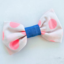 Load image into Gallery viewer, Coral Neon dot Bowtie