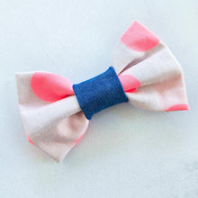 Load image into Gallery viewer, Coral Neon dot Bowtie