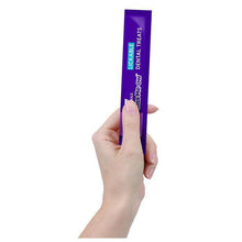 Load image into Gallery viewer, Ark Naturals Kiss Me-Ow Lickable  2 oz