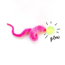 Load image into Gallery viewer, Ball &amp; Tail Cat Toy