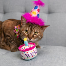 Load image into Gallery viewer, Mewow Cake Cat Toy